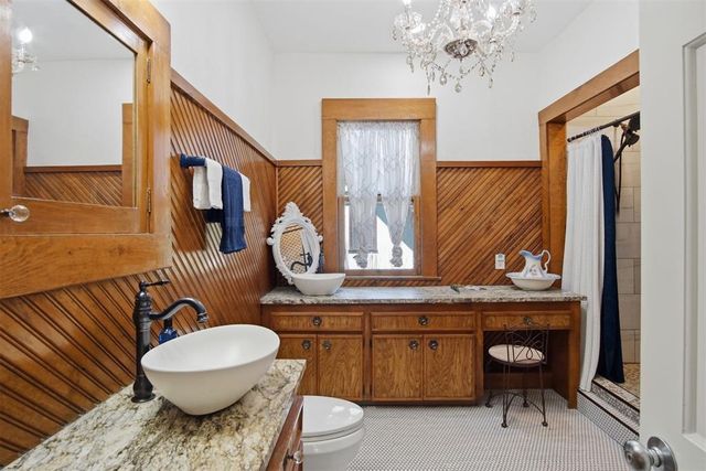 3715 N McKinley Avenue, Oklahoma City, OK 73118