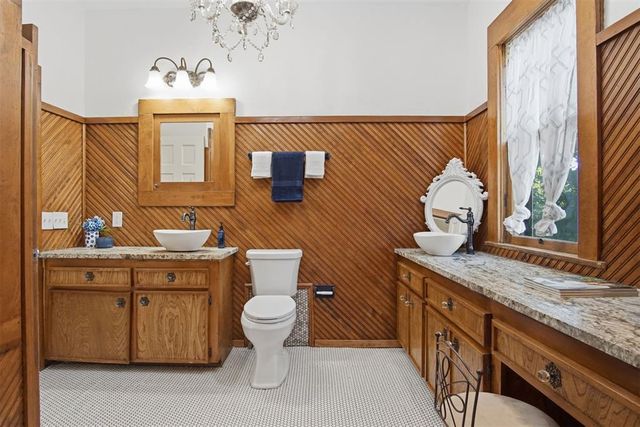 3715 N McKinley Avenue, Oklahoma City, OK 73118