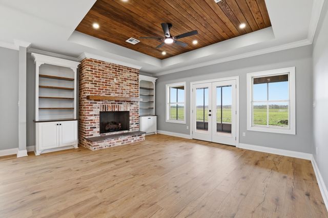 303 Couch Drive, Thibodaux, LA 70301