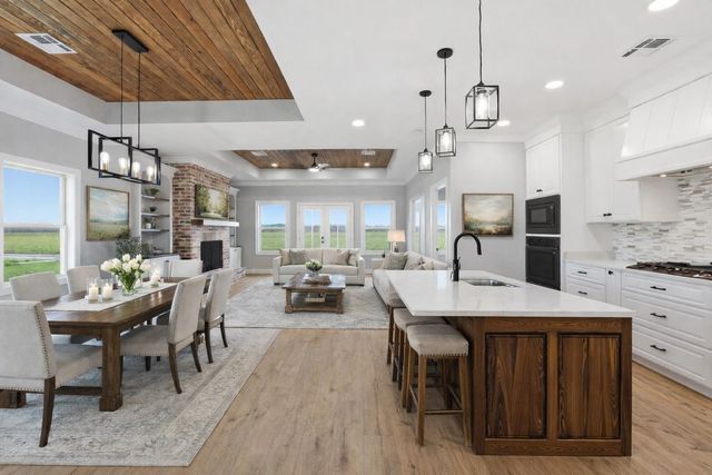 303 Couch Drive, Thibodaux, LA 70301