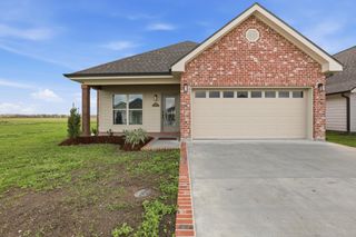303 Couch Drive, Thibodaux, LA 70301