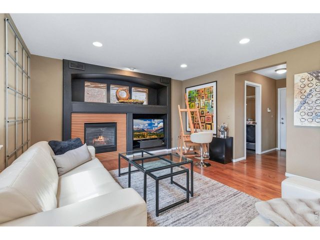 4578 Twin Peaks Dr, Loveland, CO 80537