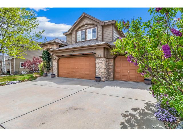 4578 Twin Peaks Dr, Loveland, CO 80537
