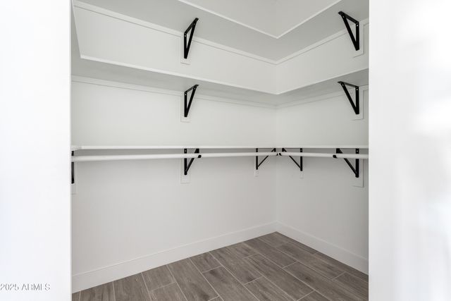 10611 N 81st Avenue, Peoria, AZ 85345