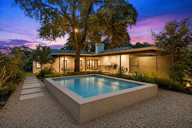 5823 Trailridge DR, Austin, TX 78731