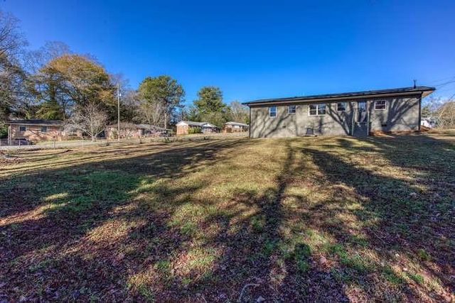 12 Peachtree SE Circle, Marietta, GA 30060