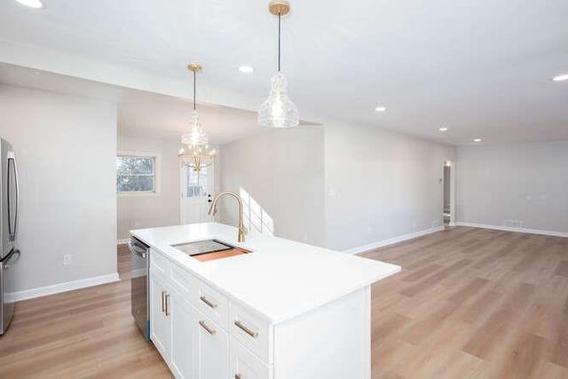 12 Peachtree SE Circle, Marietta, GA 30060