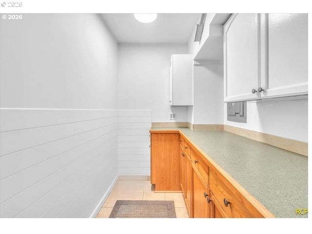59887 WESTHILL Rd, St Helens, OR 97051