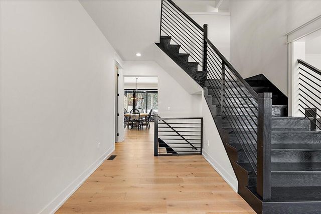 52801 Royal Park Avenue, Shelby Twp, MI 48315