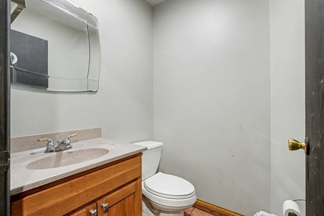 635 SE County Line Road, Mount Pleasant, MI 48883