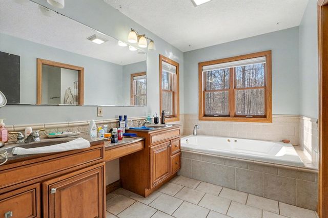 635 SE County Line Road, Mount Pleasant, MI 48883