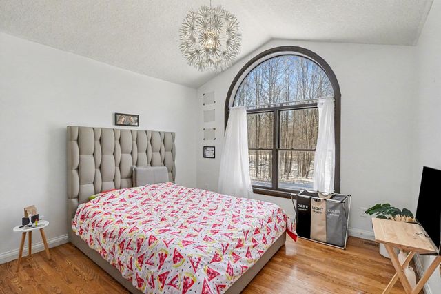 635 SE County Line Road, Mount Pleasant, MI 48883