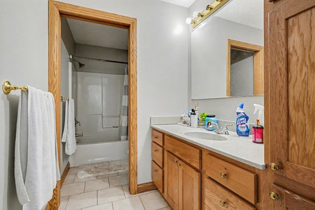 635 SE County Line Road, Mount Pleasant, MI 48883