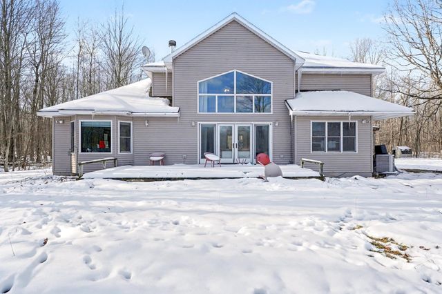 635 SE County Line Road, Mount Pleasant, MI 48883