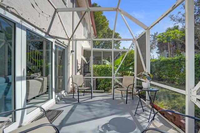 8964 NW 38th Drive 8964, Coral Springs, FL 33065