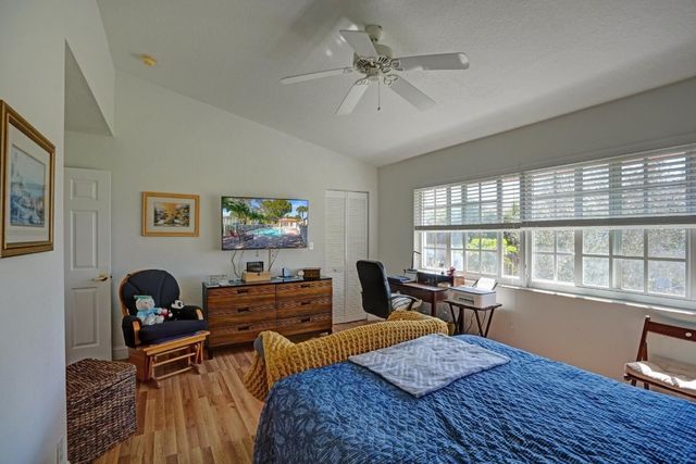 8964 NW 38th Drive 8964, Coral Springs, FL 33065