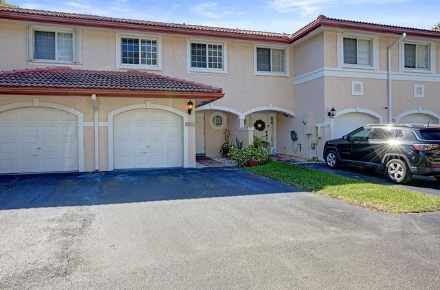 8964 NW 38th Drive 8964, Coral Springs, FL 33065