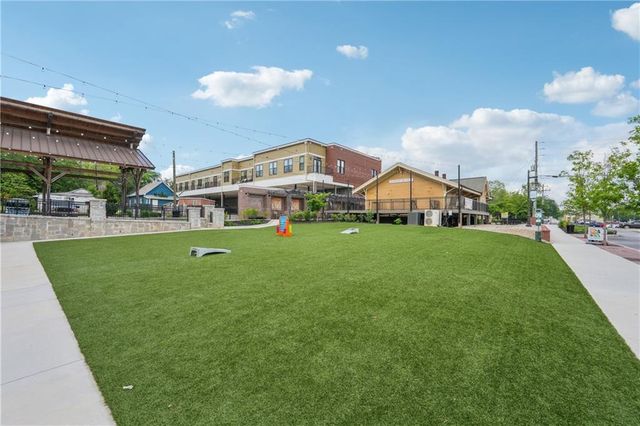 5549 Coalie Trace, Flowery Branch, GA 30542