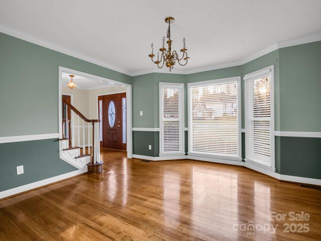 907 Weymouth Drive, Gastonia, NC 28056