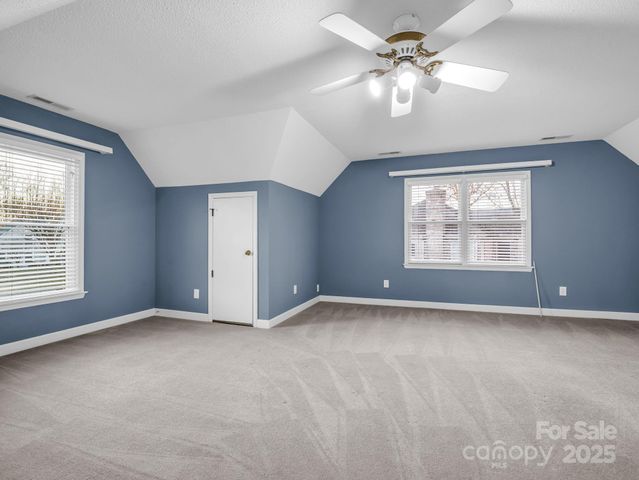 907 Weymouth Drive, Gastonia, NC 28056