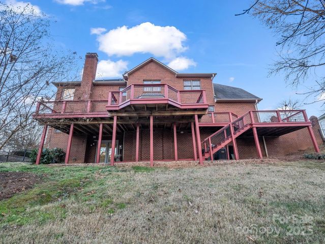 907 Weymouth Drive, Gastonia, NC 28056