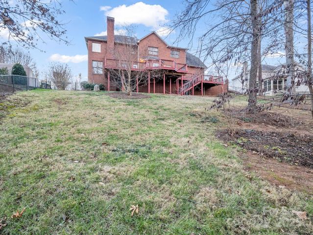907 Weymouth Drive, Gastonia, NC 28056