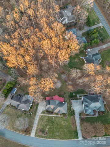 907 Weymouth Drive, Gastonia, NC 28056