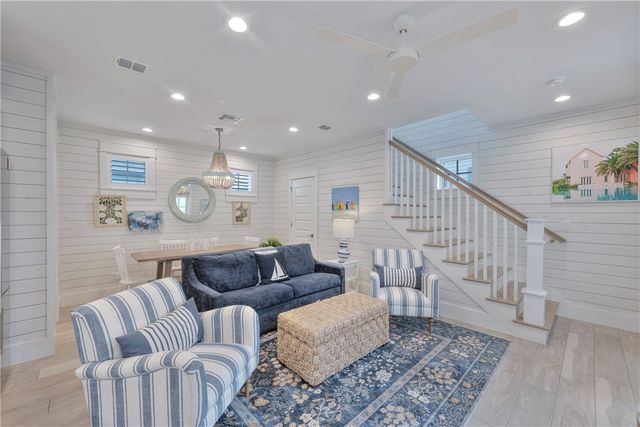 230 Round Road C1, Port Aransas, TX 78373