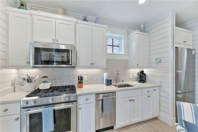 230 Round Road C1, Port Aransas, TX 78373