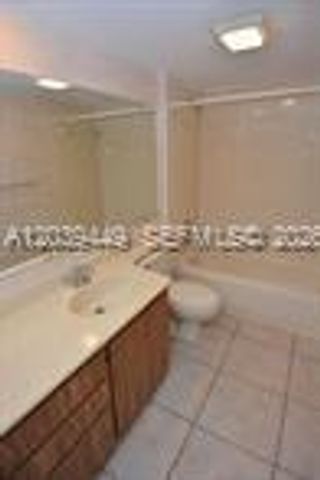 3630 Whitehall Drive 104, West Palm Beach, FL 33401