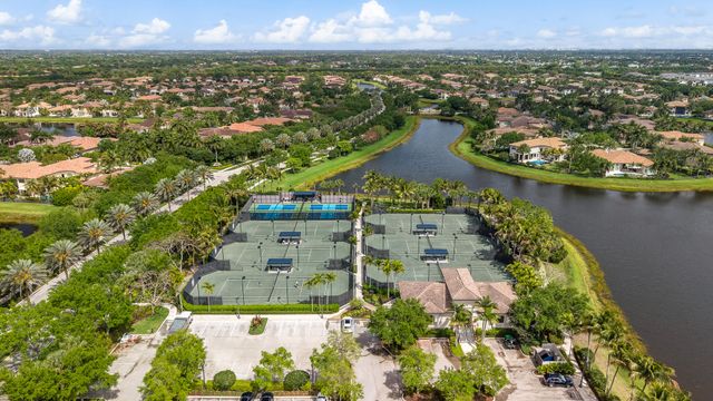 16611 Ambassador Bridge Road, Delray Beach, FL 33446