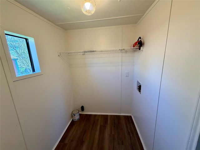 10026 Wilma Lane, Beach City, TX 77523