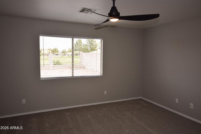 30661 N BAREBACK Trail, San Tan Valley, AZ 85143