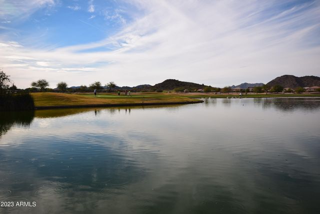 30661 N BAREBACK Trail, San Tan Valley, AZ 85143