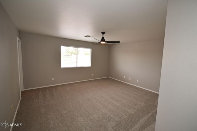 30661 N BAREBACK Trail, San Tan Valley, AZ 85143