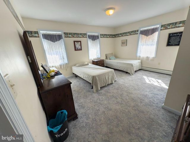 1682 READING RD, Mohnton, PA 19540