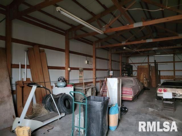 101 S 6TH Street, Murphysboro, IL 62966