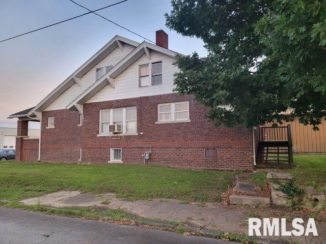 101 S 6TH Street, Murphysboro, IL 62966