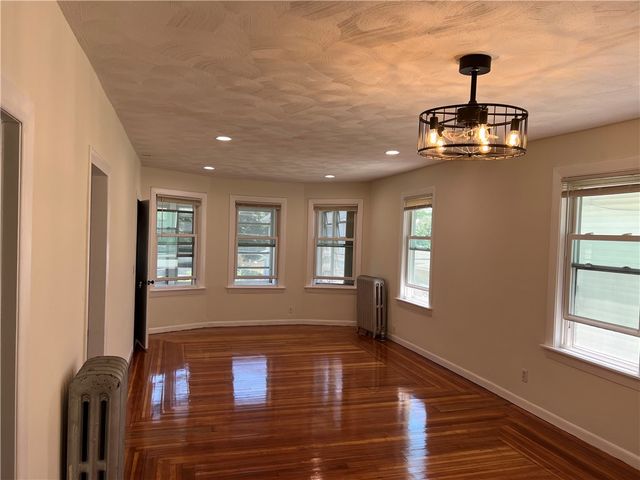 22 Ingleside Avenue 2, Cranston, RI 02905