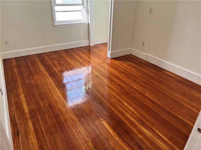 22 Ingleside Avenue 2, Cranston, RI 02905