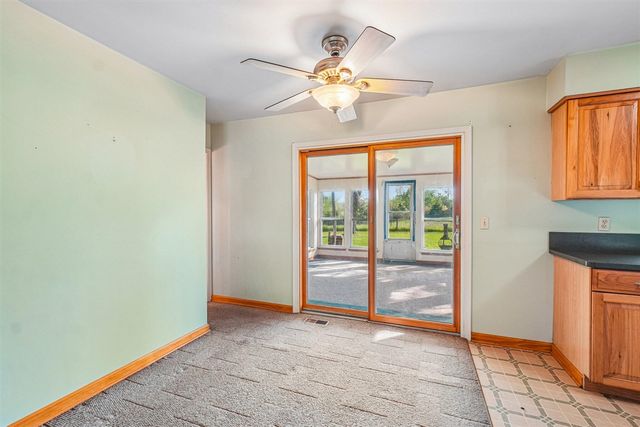 524 Winters Eave Drive, Flushing, MI 48433