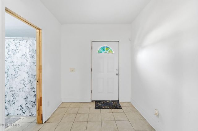 1543 Travis Drive, Toledo, OH 43612