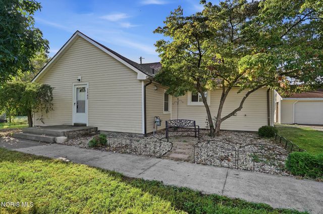 1543 Travis Drive, Toledo, OH 43612