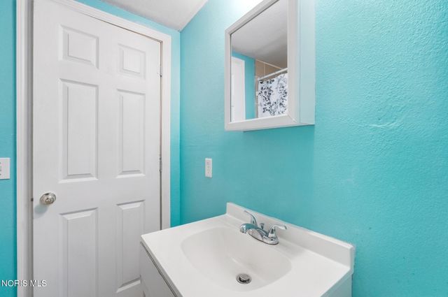 1543 Travis Drive, Toledo, OH 43612