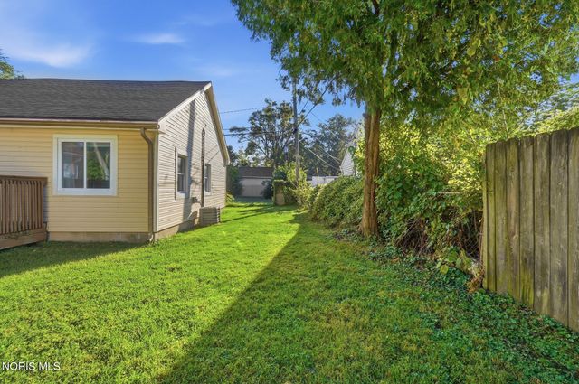 1543 Travis Drive, Toledo, OH 43612