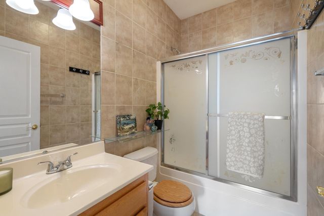 3105 Clarkson Dr, Rocklin, CA 95765