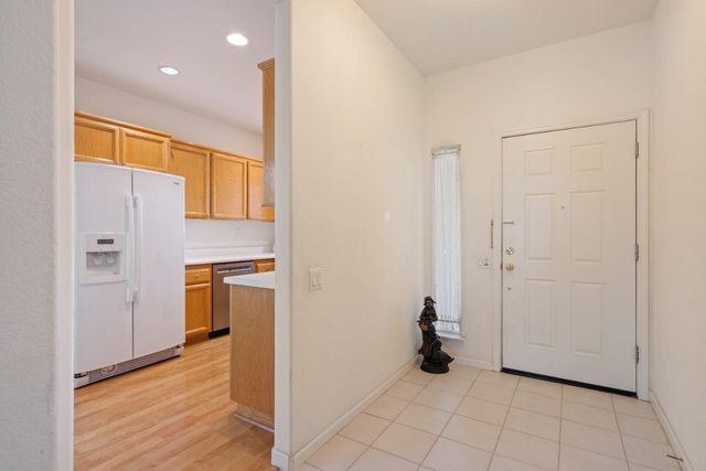 3105 Clarkson Dr, Rocklin, CA 95765