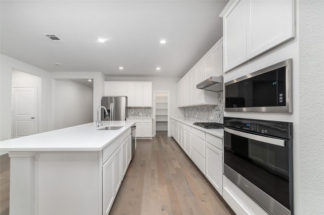 1820 Briar Rose Drive, Denton, TX 76207
