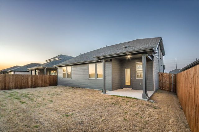 1820 Briar Rose Drive, Denton, TX 76207