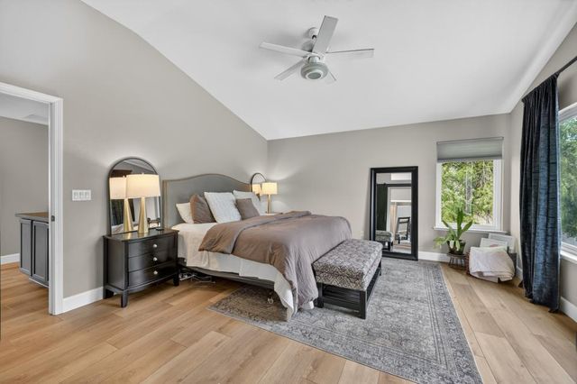 2127 Gold Haven Ct, Gold River, CA 95670